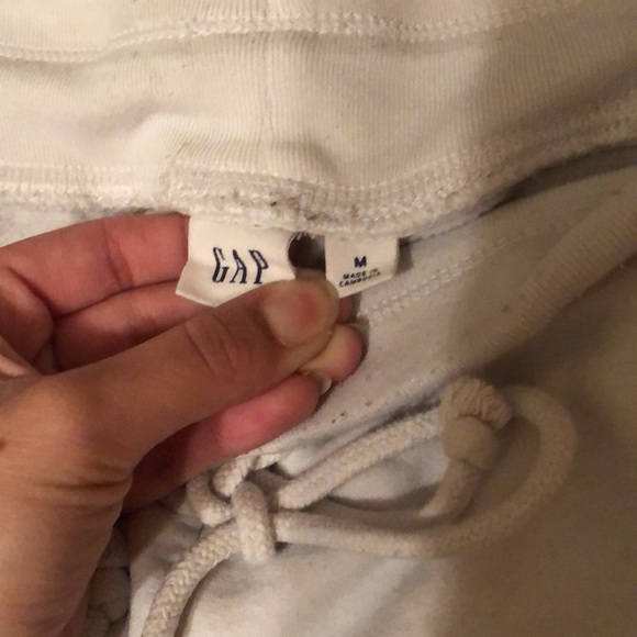 White GAP sweats - Picture 2 of 3